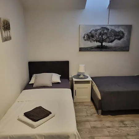 Guest House Lucija-2