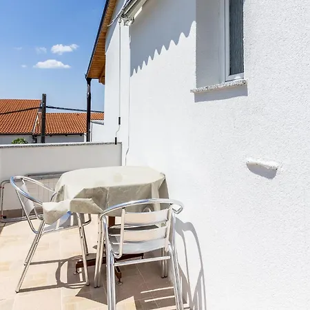 Apartments And Rooms By The Sea Pakostane, Biograd - 18426-2
