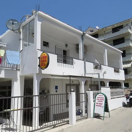 Lux Dalmatia Beachside-3
