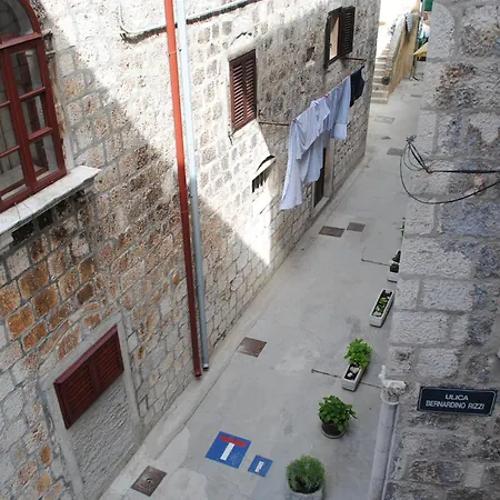 Rooms Piazzetta-3