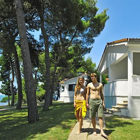 Villa Galijot Plava Laguna-2