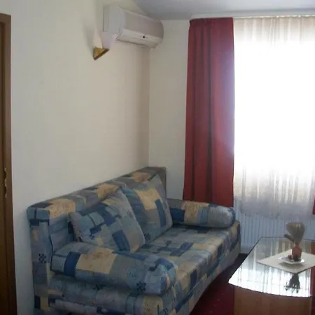 Hotel Galerija-3