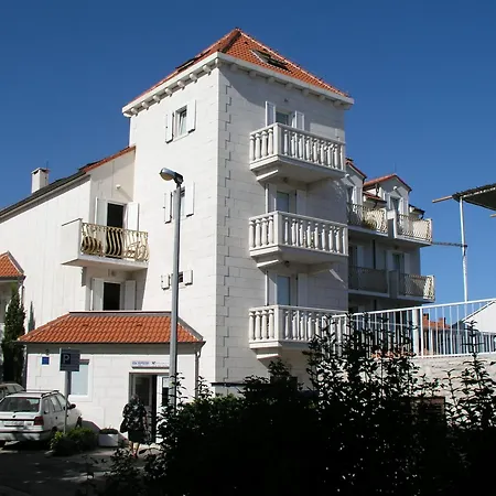 Villa Supetar-2