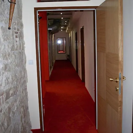 Hotel Carpymore-3