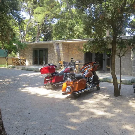 Camping Mia Bungalow & Mobile Home-2