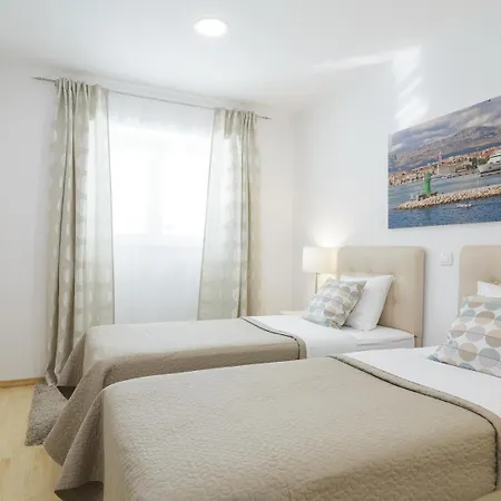 Holiday Home Aspalathos - With Free Parking, Near The Beach, A Few Minutes' Walking Distance To The Unesco Palace-3