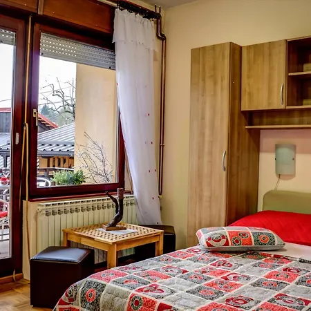 Rooms Marijana Obrovac-2