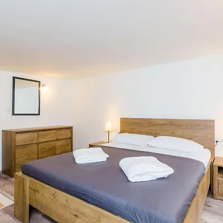 Rooms Baza-2