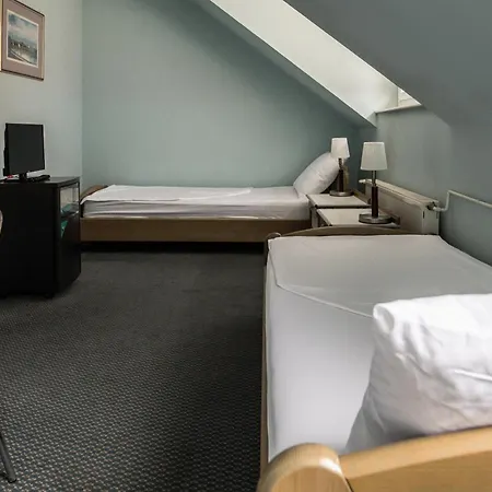 Hotel Carlstadt-3