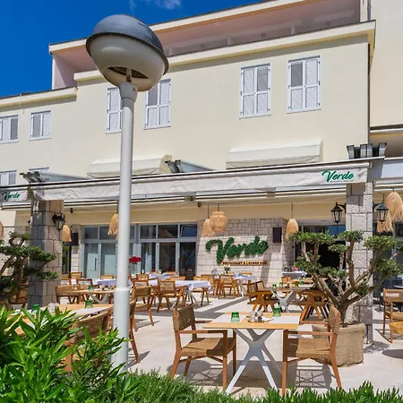 Hotel Adria-2