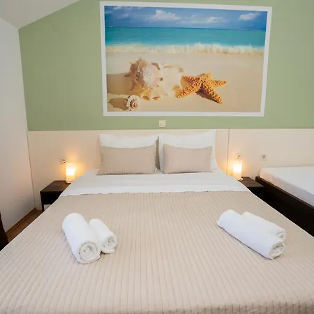 Bed & Breakfast Marta & Tona-3