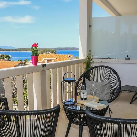 Juric 32 - Boutique Apartments-3