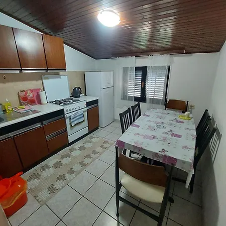 Apartmani Vuksanovic-3