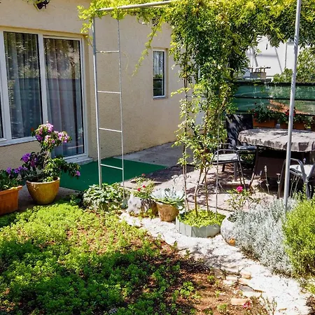 Sibenik City Center Apartment-2