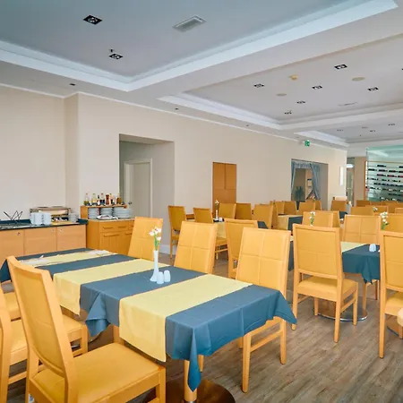 Astoria Hotel Opatija-3