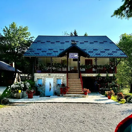 Guest House Family Varda Plitvice Lakes-3