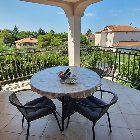 Apartments Villa Tre Marie-3