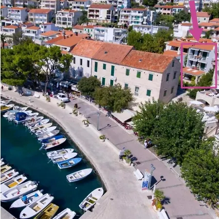Riva Brela-3
