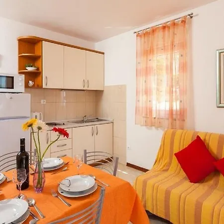 Apartments Davor-3