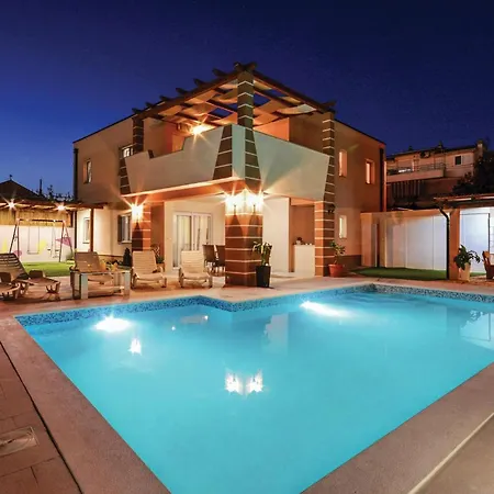Gorgeous Home In Solin-3