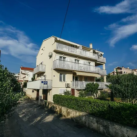 Apartments And Rooms Ivan-2