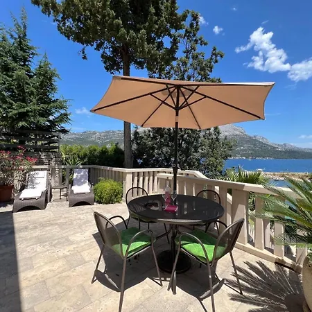 Villa Jade Apartments Front Row Sea View - Walk To Korcula Old Town-3