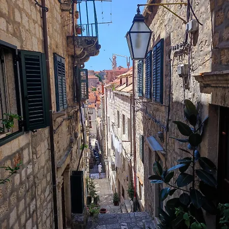 Katarina Old Town-2