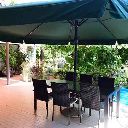 Rooms Vila Mautner-3