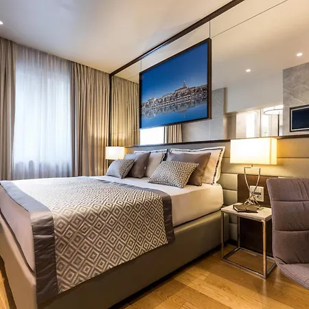 Fortuna Luxury Rooms 1-2