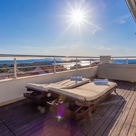 Apartments Pera-2