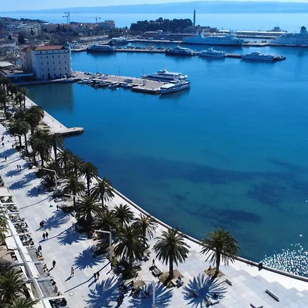 Tortosa Blue-3
