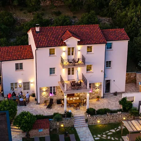 Villa Joy 4Ever-3