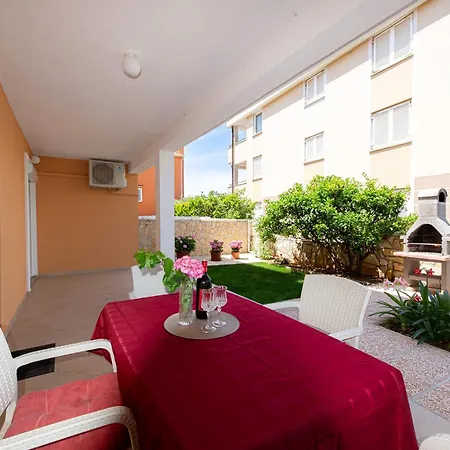 Apartments Cvito-2