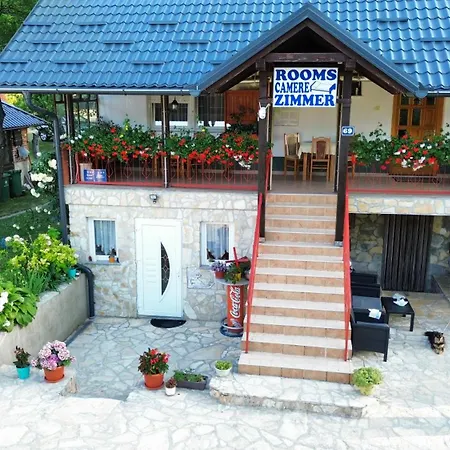 Guest House Family Varda Plitvice Lakes-2