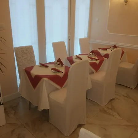 Villa Triana-Adults Only-2