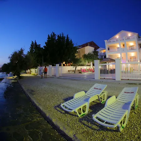 Villa Triana-Adults Only-3