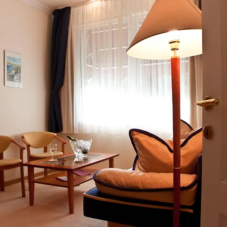 Boutique & Beach Hotel Villa Wolff-3