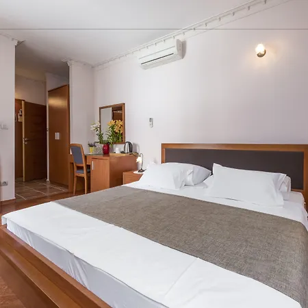 Hotel Villa Nora-2