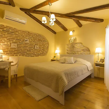 Rooms Villa Duketis-3