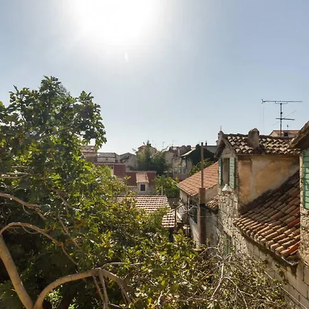 Peruzovic Rooms 1-3