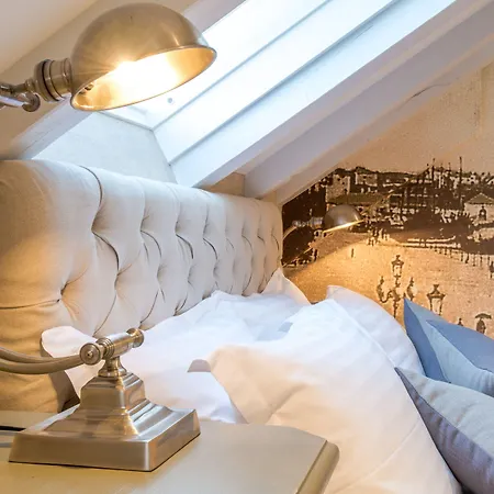 Procurator 7 Luxury Rooms-2