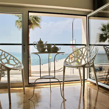 Galeria Valeria Seaside Downtown - Mag Quaint & Elegant Boutique Hotels-3