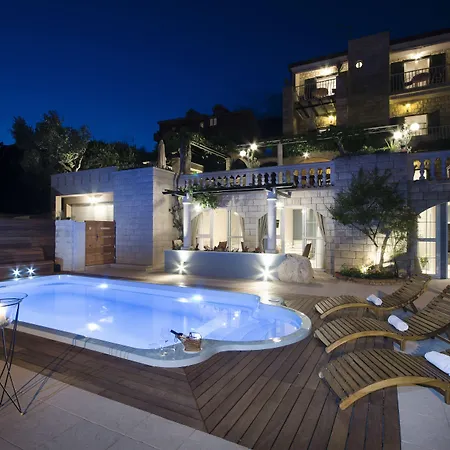 Villa Bougenvilia Tomas-3