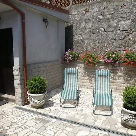 Apartments Villa Salona-2