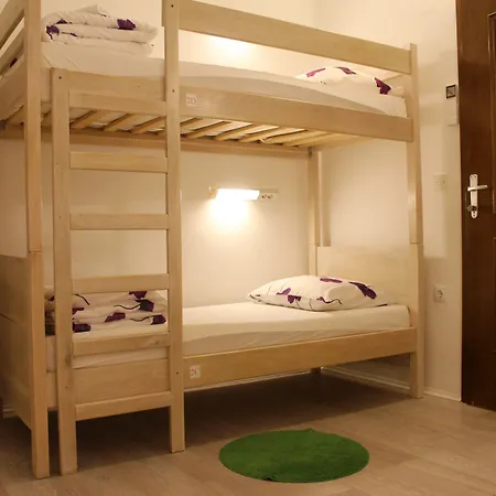 Hostel Angelina Old Town-3
