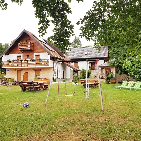 Guesthouse Green Valley-3