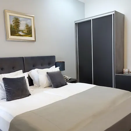 Hotel Vila Tina-2