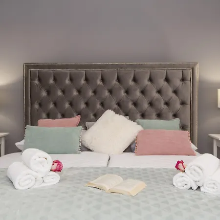 Luxury Rooms Saint Jacob-3