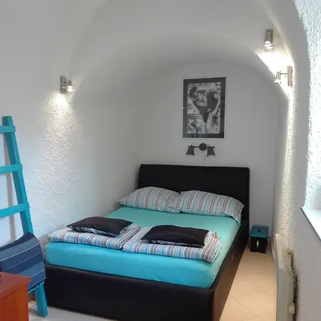 Studio Toma With Private Parking Place-3