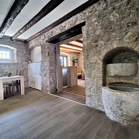 Castello Gulich-2